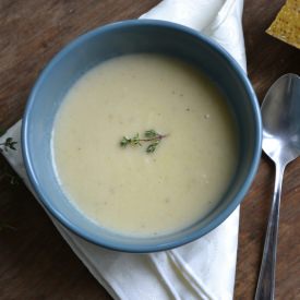 Roasted Cauliflower Soup - Recipe photo by vanperrone