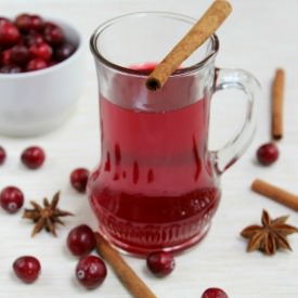 Cranberry Punch and Mulled Wine - Recipe photo by MariaUshakova