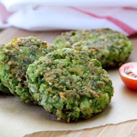 Broccoli Pecorino Fritters - Recipe photo by K.abc