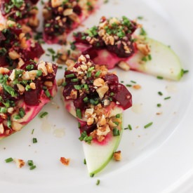 Apple and Beet Appetizer - Recipe photo by luminousvegans