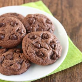 Flourless Chocolate PB Cookies - Recipe photo by marriageandlaughter