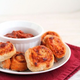 Pizza Pinwheel Appetizers - Recipe photo by lcrowther