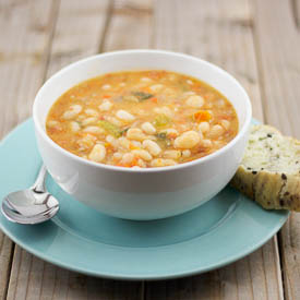 Fassolatha | Greek Bean Soup - Recipe photo by lemonandolives