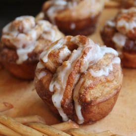 Cinnamon Roll Muffins - Recipe photo by hiddenponies
