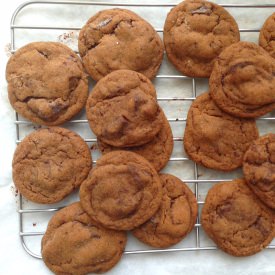 Chewy Chocolate Gingerbread Cookies - Recipe photo by lecarousel