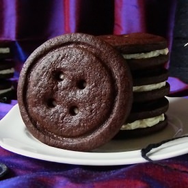 Oreo Button Cookies - Recipe photo by TangoRaindrop