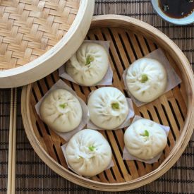 Chinese Steamed Meat Buns - Recipe photo by Yi