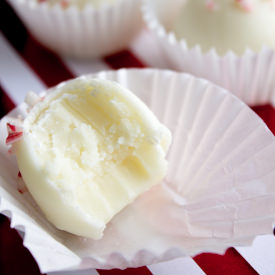 Peppermint White Chocolate Truffles - Recipe photo by thestylistquo