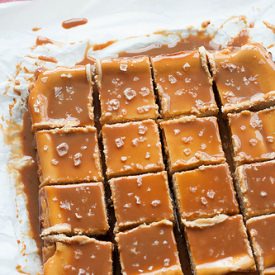 Dulce de Leche Cheesecake Bars - Recipe photo by Butteredup