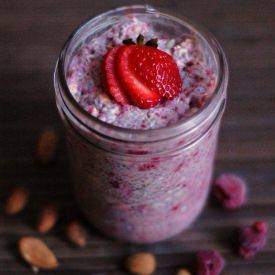 Raspberry & Coconut Bircher Muesli - Recipe photo by ariellelikestocook
