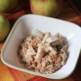 Vegan Apple Cinnamon Oatmeal - Recipe photo by cicirose