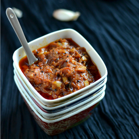 Thakkali Vengaya Thokku - Recipe photo by naliniskitchen