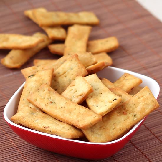 Namak Pare – Salty Biscuit - Recipe photo by foodviva