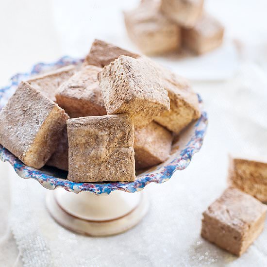 Gingerbread Marshmallows - Recipe photo by supergoldenbakes