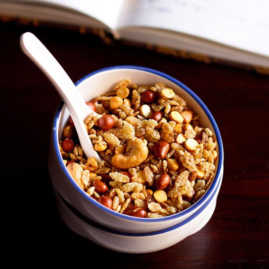 Poha Chiwda or Aval Chivda - Recipe photo by vegrecipesofindia