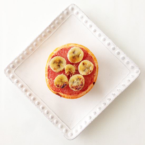 Broiled Banana & Honey Grapefruit - Recipe photo by TheSkinnyFork