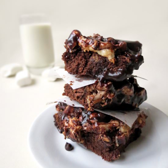 Mississippi Mud Brownies - Recipe photo by yummyaddiction