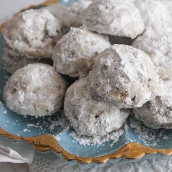 Pecan and Cranberry Cookies - Recipe photo by biancagarcia