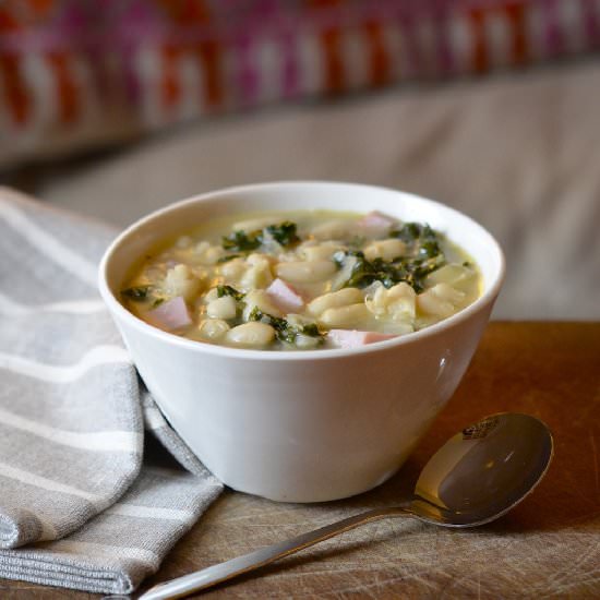 White Bean, Kale and Ham Soup - Recipe photo by ManyKitchens.com