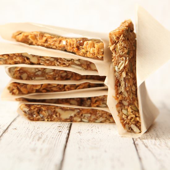 Breakfast Bars - Recipe photo by The Skinny Pear