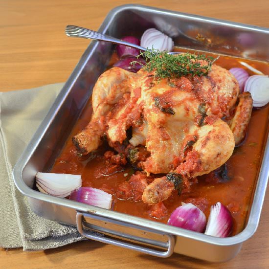 Chicken with Tomato Sauce - Recipe photo by bettyskitchen.nl