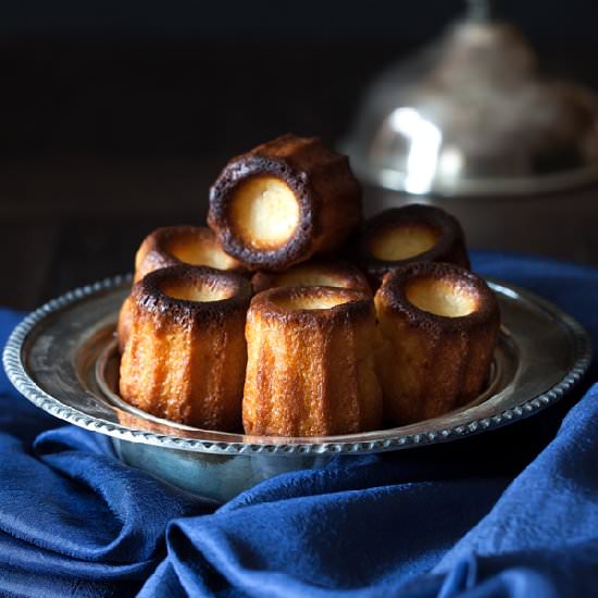 Canelés French Sweet Little Treats - Recipe photo by cooking melangery