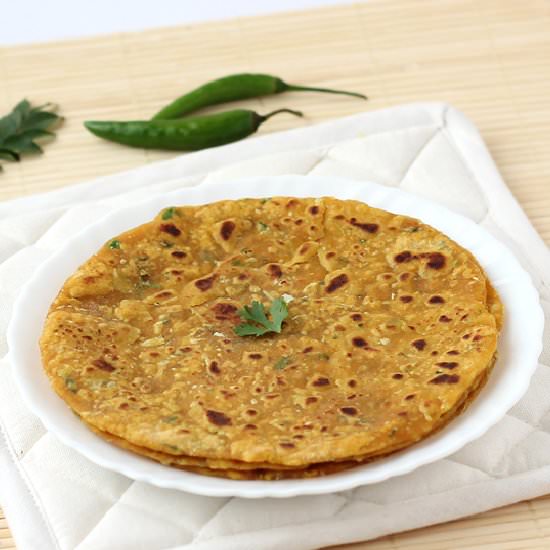 Healthy Cabbage Paratha - Recipe photo by foodviva