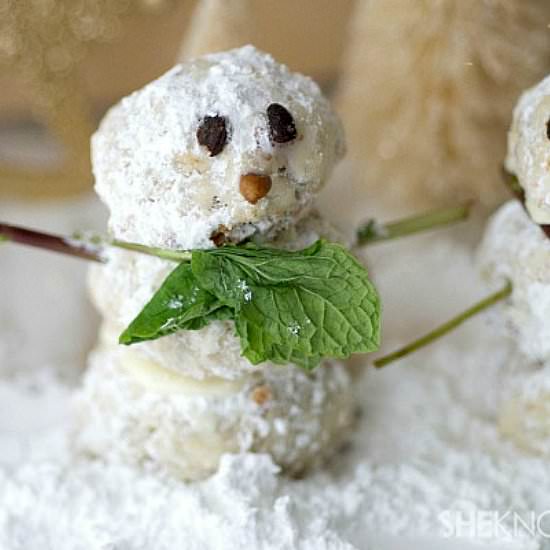 Snowman Tea Cake Cookies - Recipe photo by SheKnows Food Editor