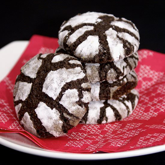Chocolate Crinkle Cookies - Recipe photo by WhileHeWasOut