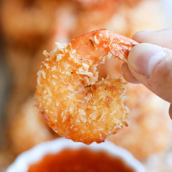 Coconut Shrimp - Recipe photo by damndelicious