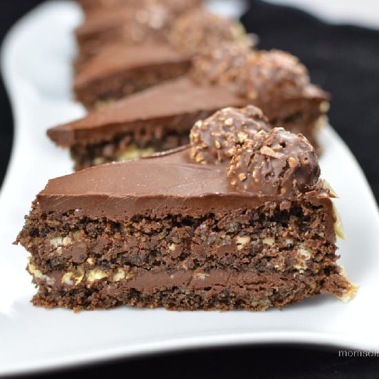 Ferrero Roche Cake - Recipe photo by momsdish