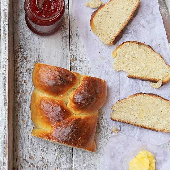 Jewish Challah Bread - Recipe photo by divyapramil