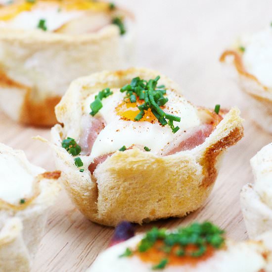 Muffins with Egg and Bacon - Recipe photo by bakkenmetbas