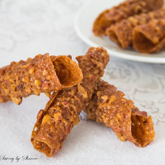 Pecan Lace Cookies - Recipe photo by Shineshka