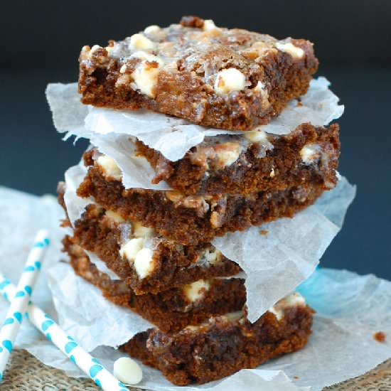Molasses Magic Bars - Recipe photo by simplejoy