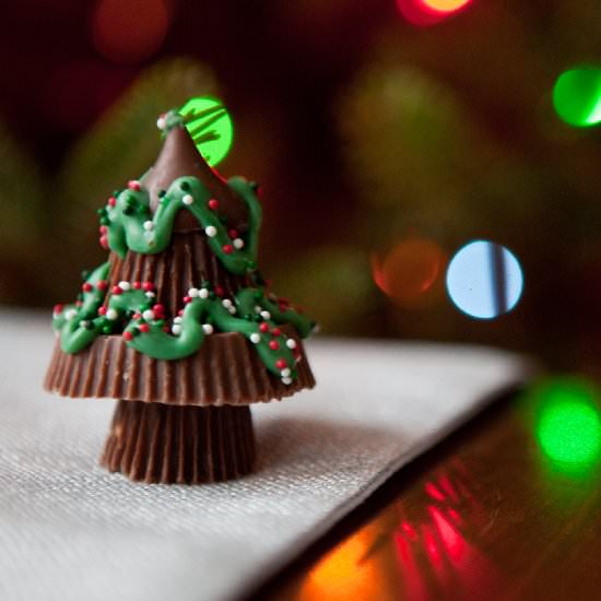 Peanute Butter Christmas Trees - Recipe photo by teacher-chef