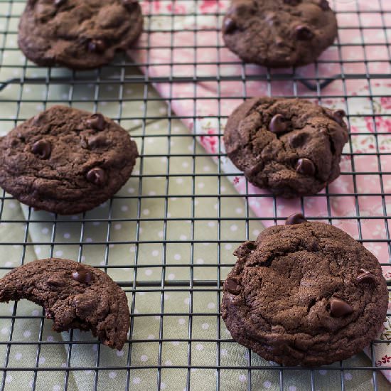 Espresso Chocolate Chip Cookies - Recipe photo by littlespicejar