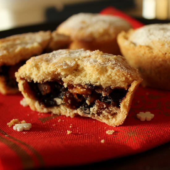 Mince Pie - Recipe photo by A Recipe For Gluttony