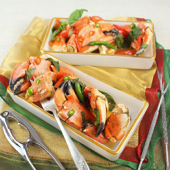 Stone Crab Claws in Red Curry - Recipe photo by PalatablePastime