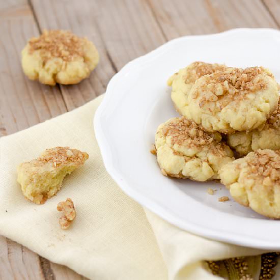 Melomakarona | Greek Honey Cookies - Recipe photo by lemonandolives