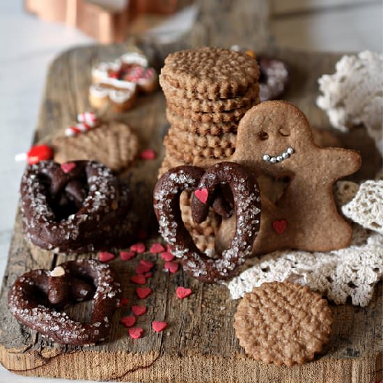 Wholewheat Christmas Cookies - Recipe photo by vindee