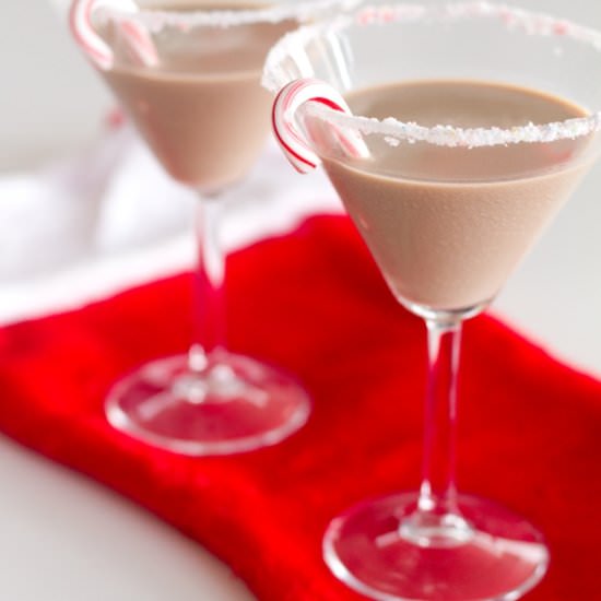 Peppermint Martini - Recipe photo by prettylittledishes