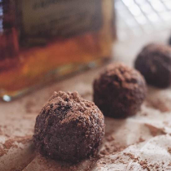 Amaretto Cacao Truffles - Recipe photo by theroadnotprocessed