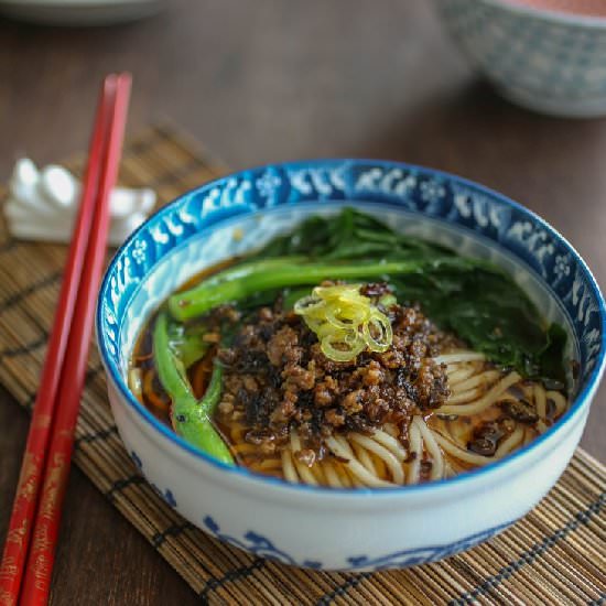 Sichuan (Szechuan) Dan Dan Noodles - Recipe photo by Yi