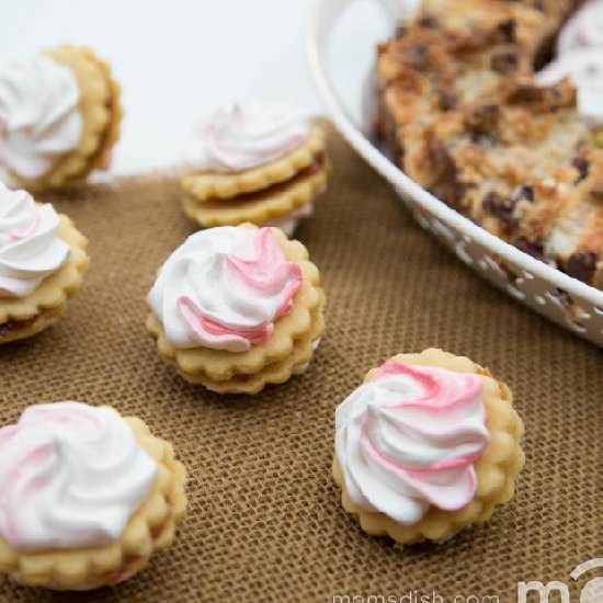 Meringue Sugar Cookies with Jam - Recipe photo by momsdish