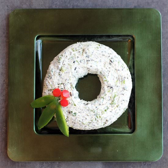 Scallion Olive Dip Cheese Wreath - Recipe photo by EricasRecipes