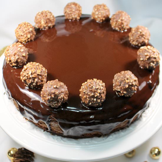 Ferrero Roche Cake - Recipe photo by Happy