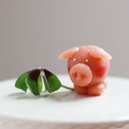 Marzipan Piggy - Recipe photo by LOOK WHAT I MADE