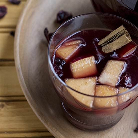 Winter Sangria - Recipe photo by Trinidad Pena