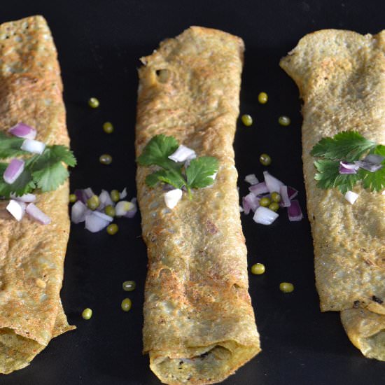 Pesarattu - Recipe photo by DivyaRajagiri